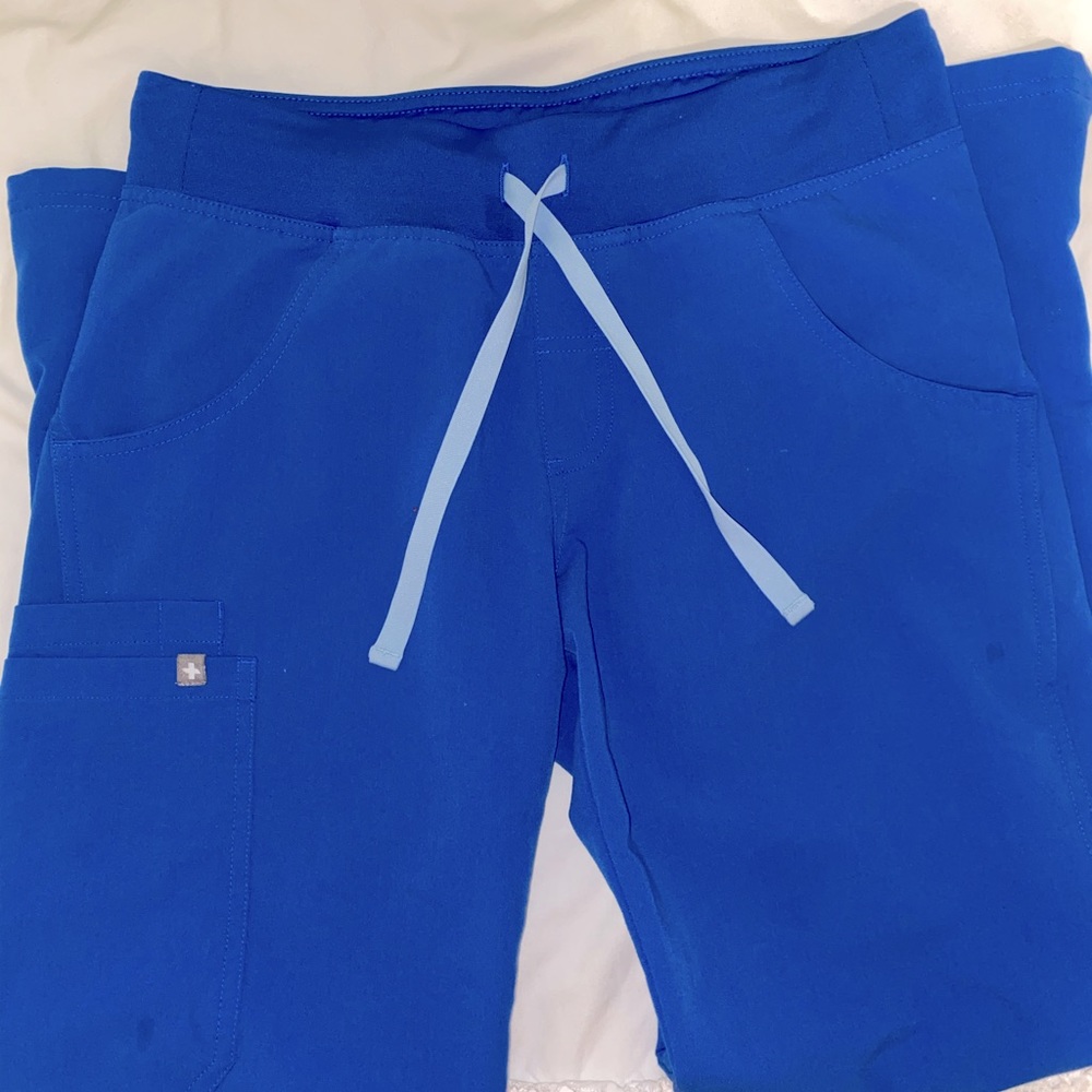Figs royal blue xs